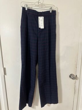 Zara women’s Navy Plaid Dress Pants with Red Windowpane